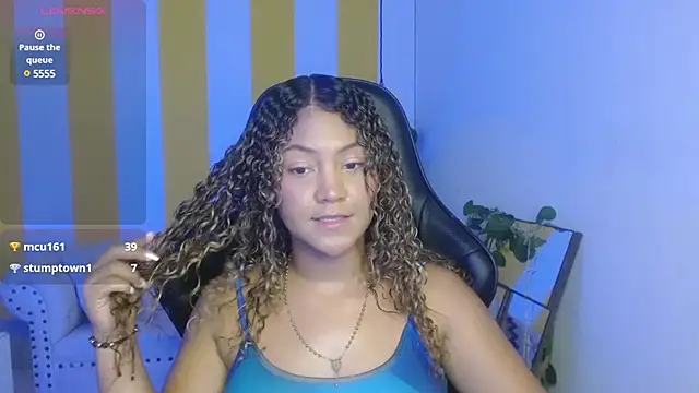 Cristal War online show from February 25, 2025, 11:33 pm