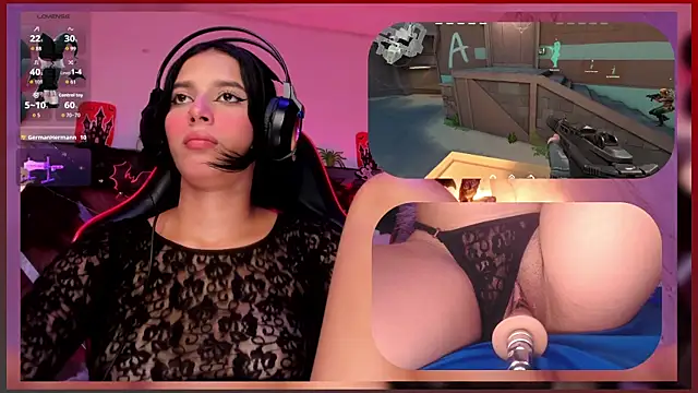 SweetieCloe  online show from October 25, 2025, 9:20 pm