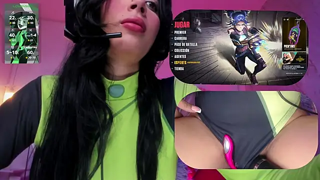 SweetieCloe  online show from November 14, 2025, 9:35 pm