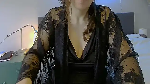 Ella Next Door online show from February 4, 2025, 12:44 pm