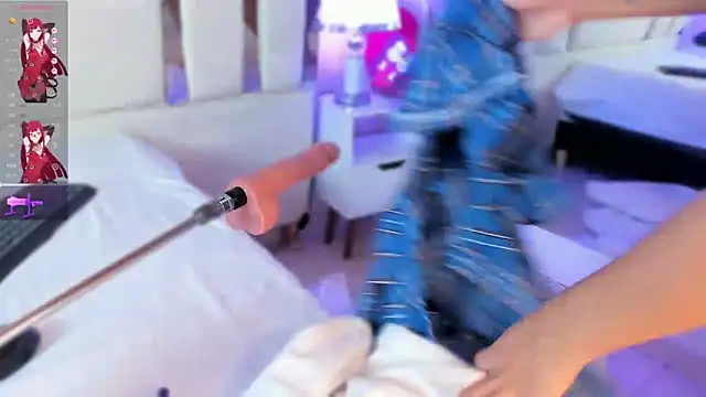 Snapshot of Miliaangeles chatting on October 16, 2025, 12:39 pm Miliaangeles online show from October 16, 2025, 12:39 pm