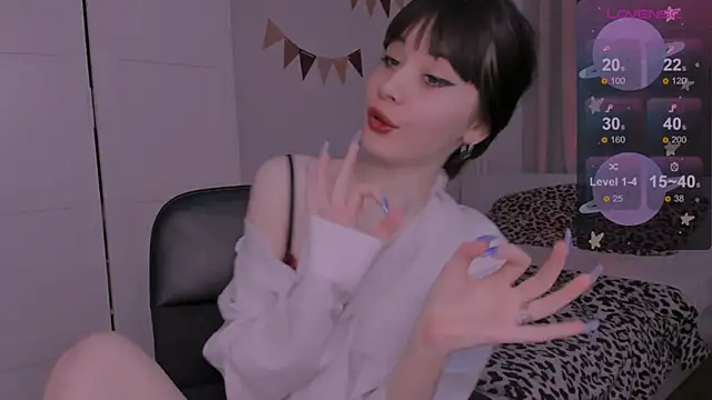 CoddleWeeper  online show from February 27, 2025, 11:52 am