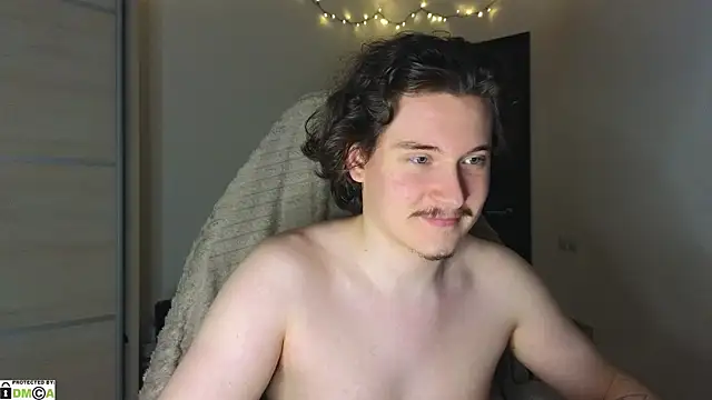 MoreRealAlex online show from September 24, 2025, 11:35 am