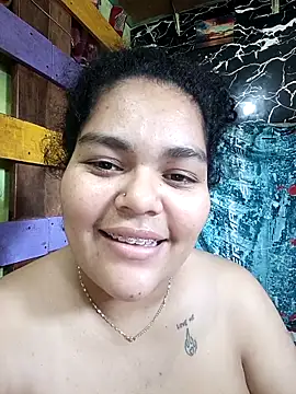 Snapshot of Paola16_6 chatting on April 19, 2026, 6:10 pm Paola16 6 online show from April 19, 2026, 6:10 pm