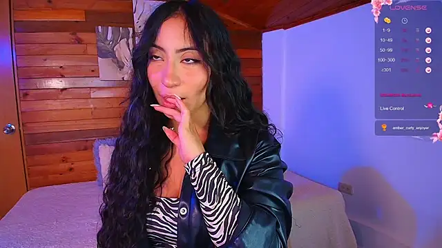 amber curly online show from October 14, 2025, 9:15 pm