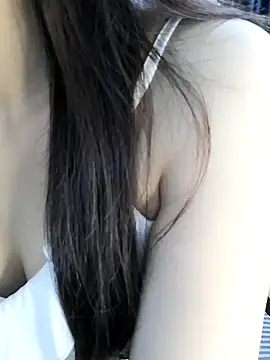  Linez  online show from October 10, 2025, 5:23 pm