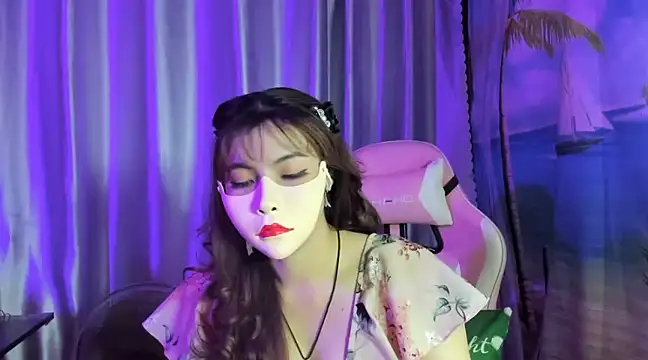 Snapshot of Sugar_lipsz chatting on March 18, 2025, 3:53 am Sugar lipsz online show from March 18, 2025, 3:53 am