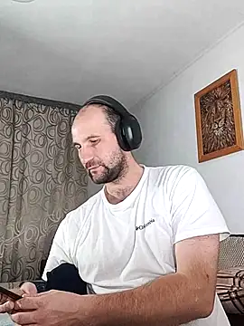 Snapshot of Popadosik_Mod chatting on February 20, 2026, 6:19 pm Popadosik Mod online show from February 20, 2026, 6:19 pm