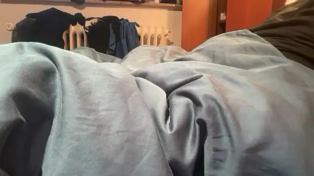 Snapshot of Geilerjung69 chatting on February 14, 2026, 7:27 am Geilerjung69 online show from February 14, 2026, 7:27 am