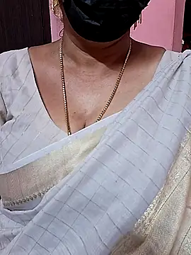 ananya956 online show from October 3, 2025, 5:37 am