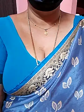 ananya956 online show from November 8, 2025, 2:28 pm