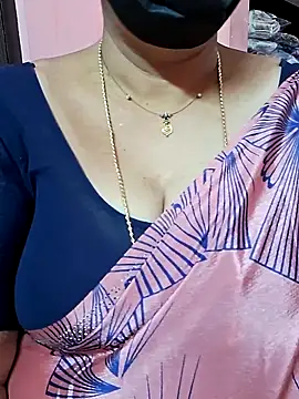 ananya956 online show from November 27, 2025, 5:31 am