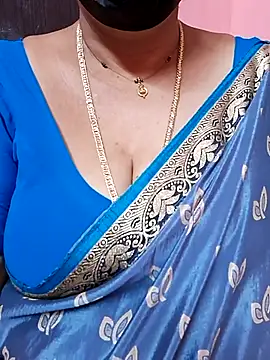 ananya956 online show from February 9, 2026, 7:01 am