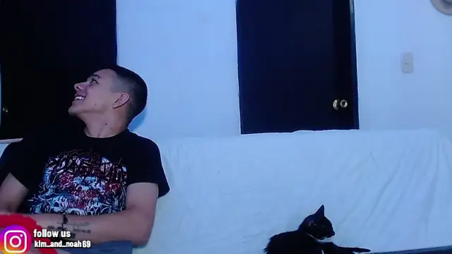 Snapshot of tobias_smith chatting on October 21, 2025, 6:58 am tobias smith online show from October 21, 2025, 6:58 am