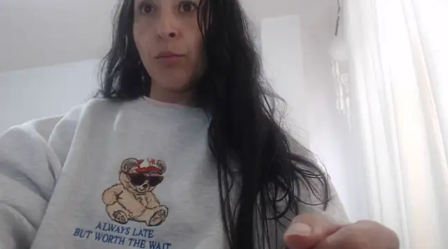 naughthyany16 online show from February 22, 2025, 2:41 pm