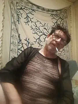 felice66 online show from March 4, 2025, 4:06 am