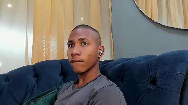 Ethan Fox11 online show from January 11, 2025, 2:25 pm