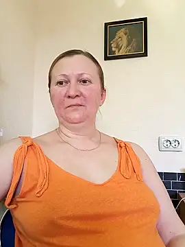 blondyaguar online show from February 28, 2025, 1:36 pm