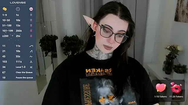 Dixi Pixi  online show from October 9, 2025, 5:49 am