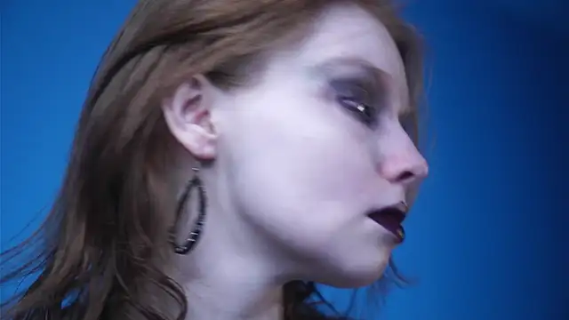 ginger hugs online show from January 6, 2025, 10:05 pm