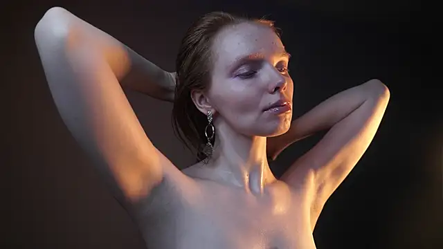 ginger hugs online show from March 15, 2025, 4:13 am