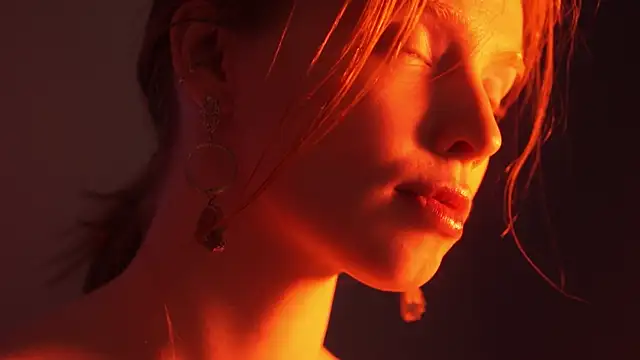 ginger hugs online show from March 20, 2025, 4:18 am