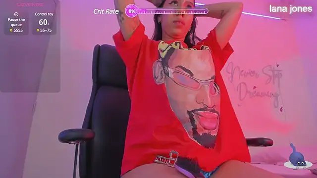 Snapshot of MissSussy chatting on March 4, 2025, 9:18 am MissSussy online show from March 4, 2025, 9:18 am
