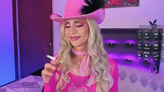 Snapshot of AngelsJones21 chatting on January 16, 2026, 4:44 pm AngelsJones21 online show from January 16, 2026, 4:44 pm