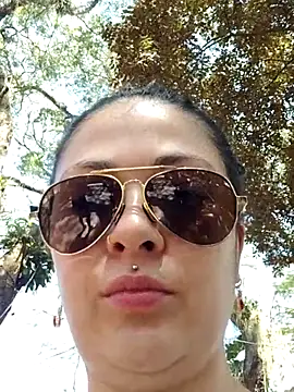 LisbethMoore  online show from January 17, 2026, 6:55 pm