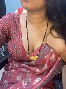 Spicy sari girl online show from February 28, 2025, 3:04 pm