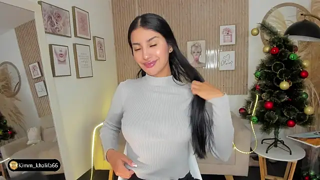 Snapshot of Kimm_khalifa chatting on December 31, 2024, 1:08 pm Kimm khalifa online show from December 31, 2024, 1:08 pm