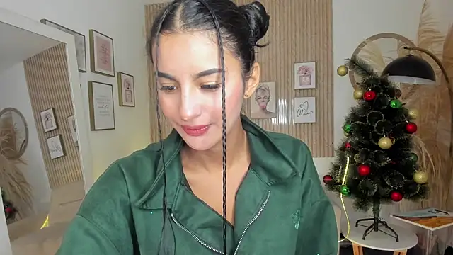 Snapshot of Kimm_khalifa chatting on January 3, 2025, 8:22 pm Kimm khalifa online show from January 3, 2025, 8:22 pm