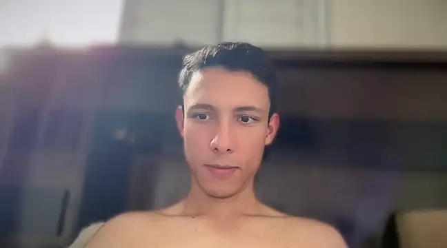 Snapshot of magrin-24y chatting on February 2, 2025, 5:37 pm magrin-24y online show from February 2, 2025, 5:37 pm