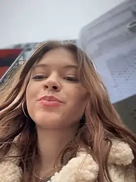 Times  Square online show from December 3, 2024, 10:17 am