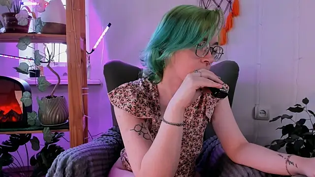 Snapshot of alisahug chatting on March 15, 2025, 3:51 am alisahug online show from March 15, 2025, 3:51 am