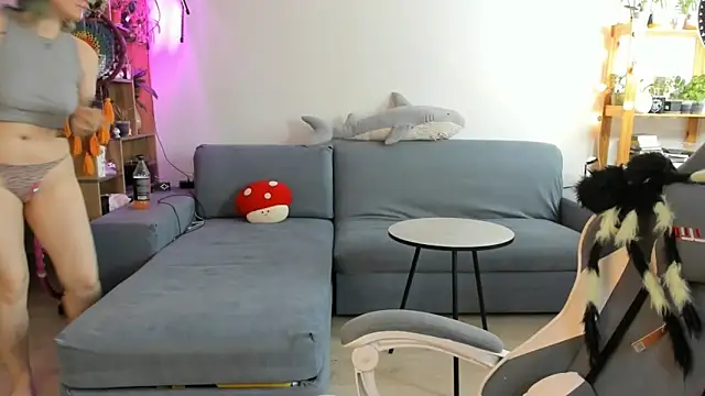 Snapshot of alisahug chatting on October 15, 2025, 10:15 am alisahug online show from October 15, 2025, 10:15 am