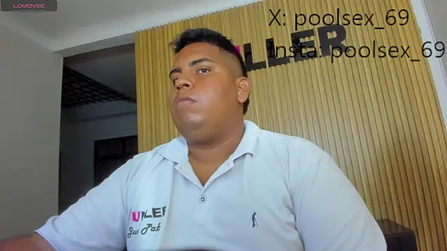 Poolsex 69 online show from October 21, 2025, 7:47 pm