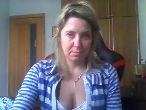 Snapshot of IrinaB1 chatting on January 10, 2025, 11:11 am IrinaB1 online show from January 10, 2025, 11:11 am