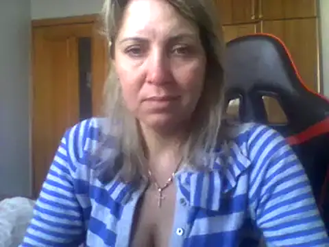 Snapshot of IrinaB1 chatting on February 8, 2025, 8:31 am IrinaB1 online show from February 8, 2025, 8:31 am
