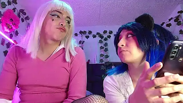 Snapshot of the_lesbian_game chatting on December 10, 2024, 7:47 am the lesbian game online show from December 10, 2024, 7:47 am