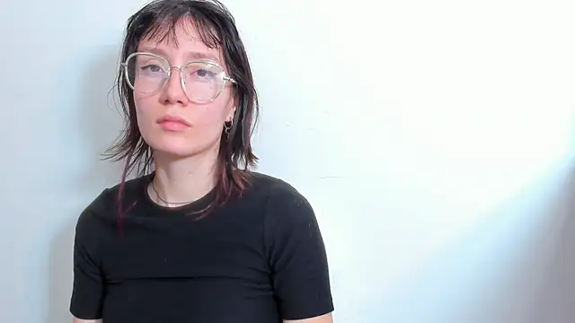 lizzy davis 1 online show from October 11, 2025, 4:12 am