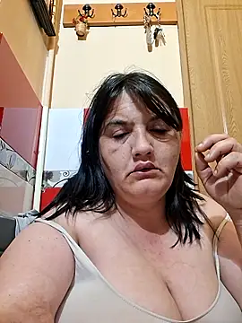 Snapshot of SexyNicool35 chatting on April 18, 2026, 2:48 am SexyNicool35 online show from April 18, 2026, 2:48 am