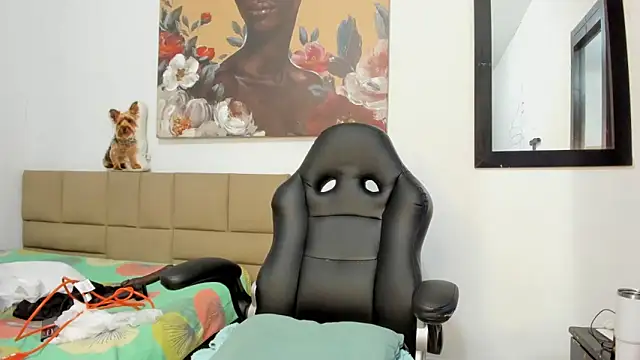 lilybaudyn  online show from October 29, 2025, 5:58 pm