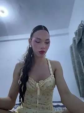 Carlita cute online show from April 10, 2026, 3:45 am