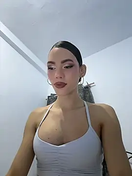 Carlita cute online show from May 21, 2026, 4:08 am