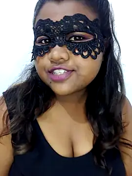 Snapshot of Sexy--queen1 chatting on November 3, 2025, 8:10 pm Sexy--queen1 online show from November 3, 2025, 8:10 pm