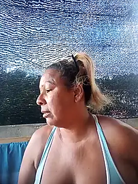 Afroditabichota online show from October 16, 2025, 9:38 pm