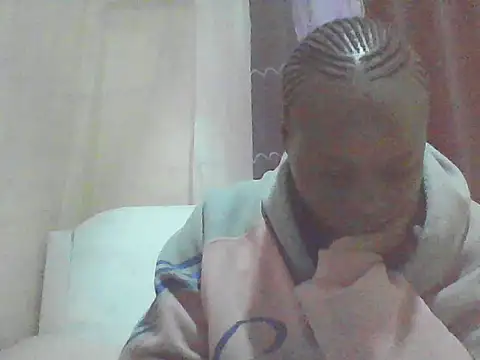 Snapshot of EBONYVANILLA02 chatting on September 21, 2025, 9:27 pm EBONYVANILLA02 online show from September 21, 2025, 9:27 pm
