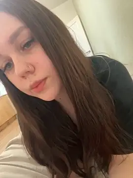 Marylallka5 online show from October 17, 2025, 6:05 am