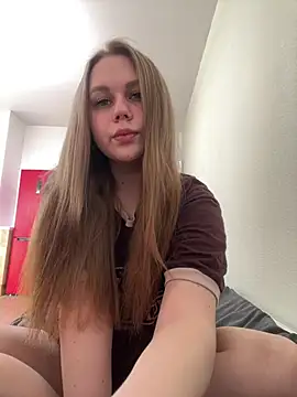 Marylallka5 online show from March 28, 2026, 2:38 pm